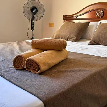 Casa Moreno Authentic Charm And Comfort In Velez-malaga Apartment